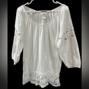 Kenar Elegant White Embroidered Blouse 3/4 length sleeve gathered elastic waist